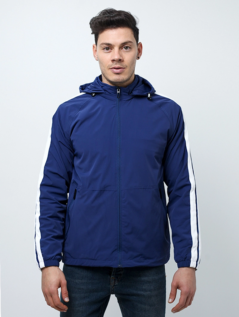 Blouson à capuche zippé